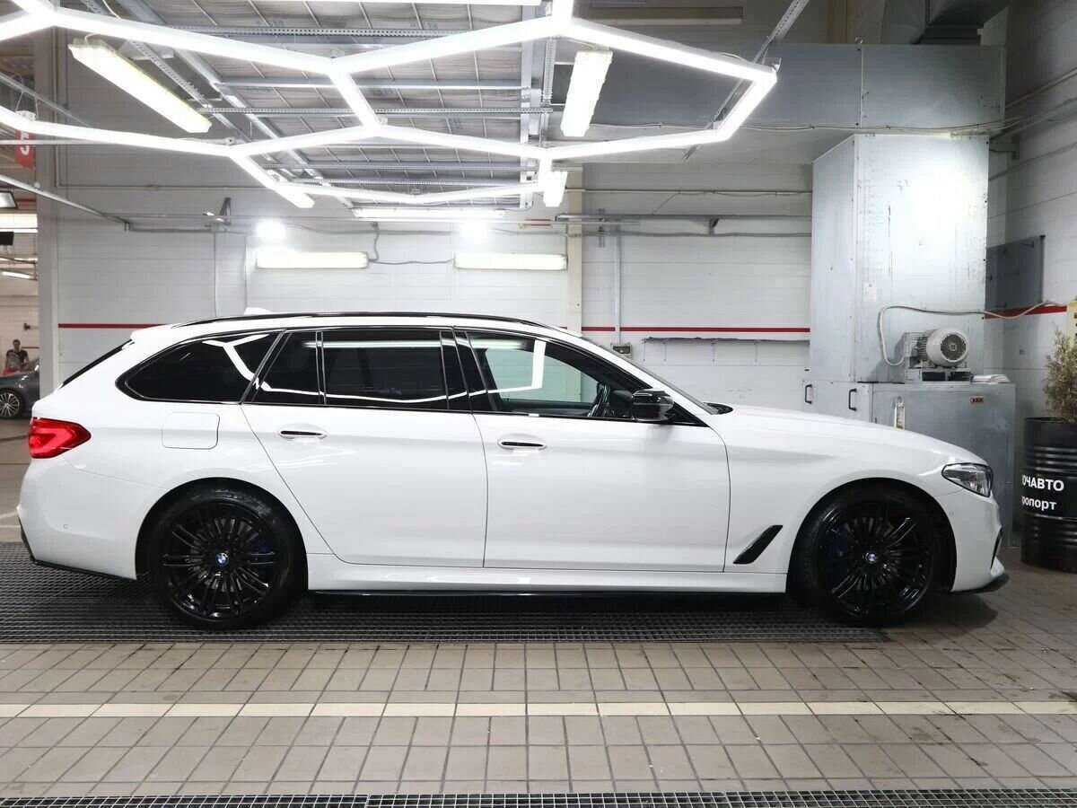 Купить BMW 5 серии 530d xDrive, 2018, 150 000 км, фото №14