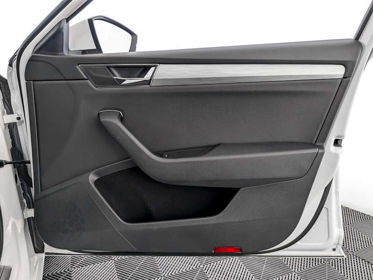 Купить Skoda Superb, 2021, 89 780 км, фото №19