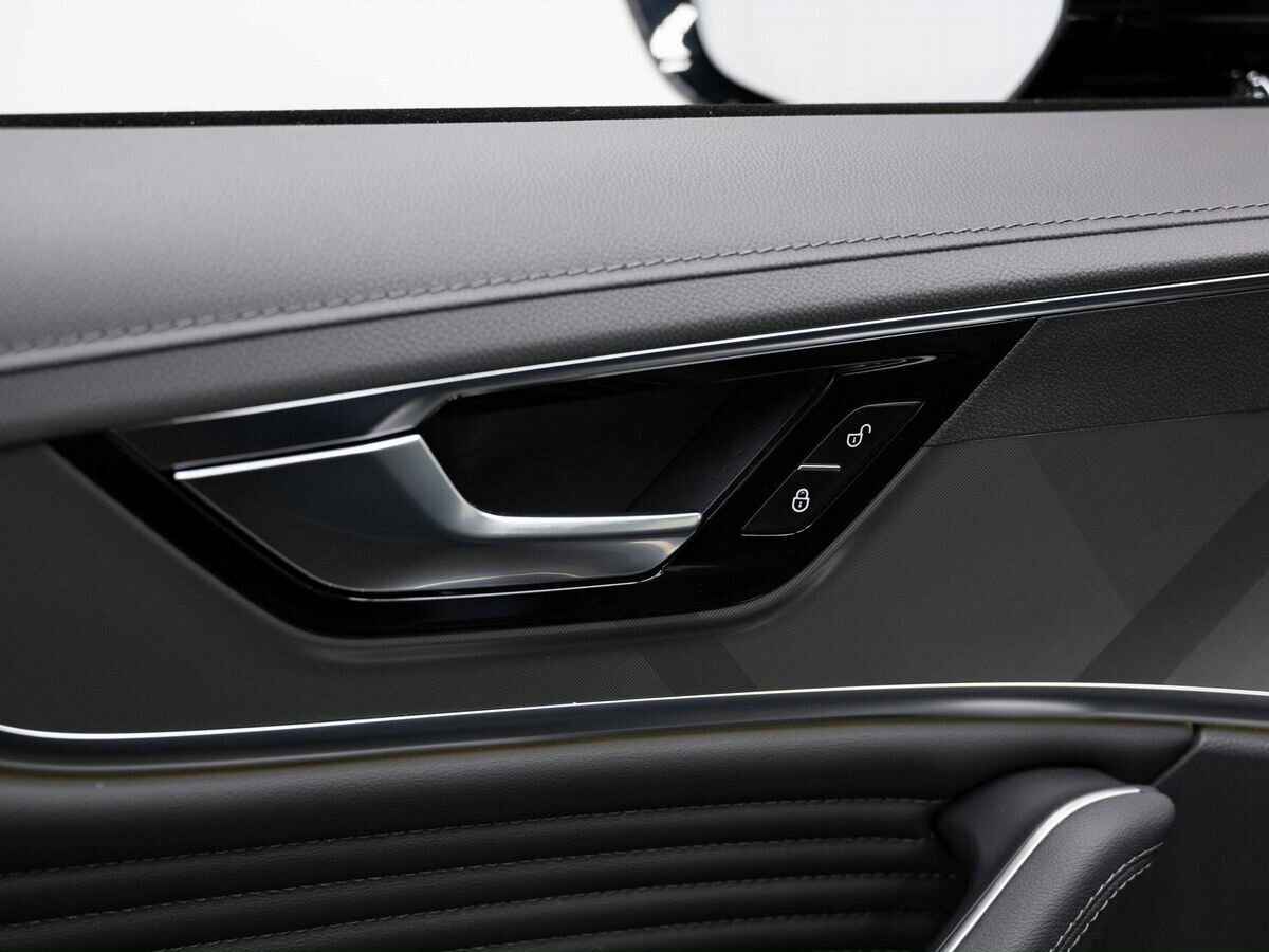 Купить Hongqi HS5, 2023, 165 км, фото №28