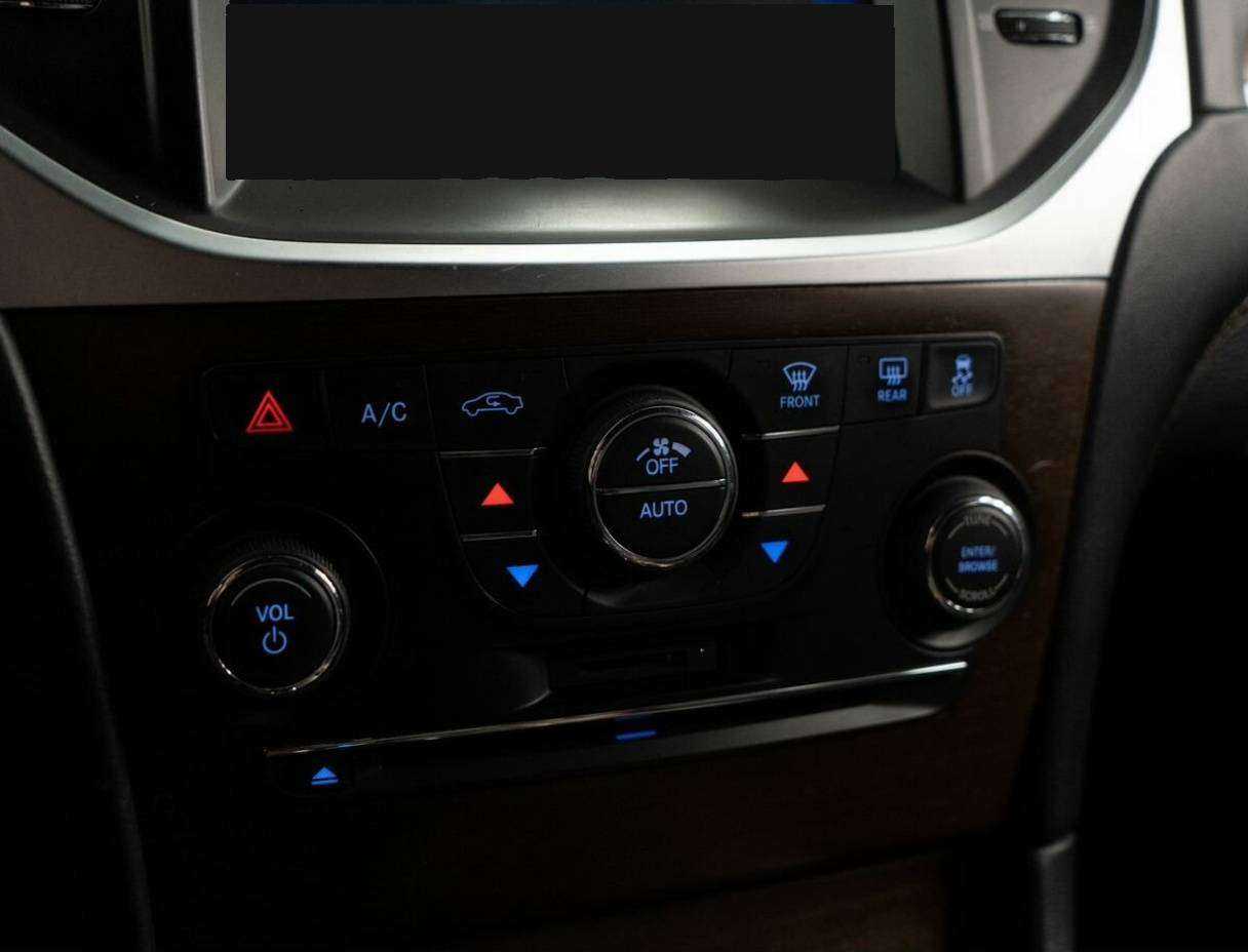 Купить Chrysler 300C, 2012, 230 000 км, фото №13