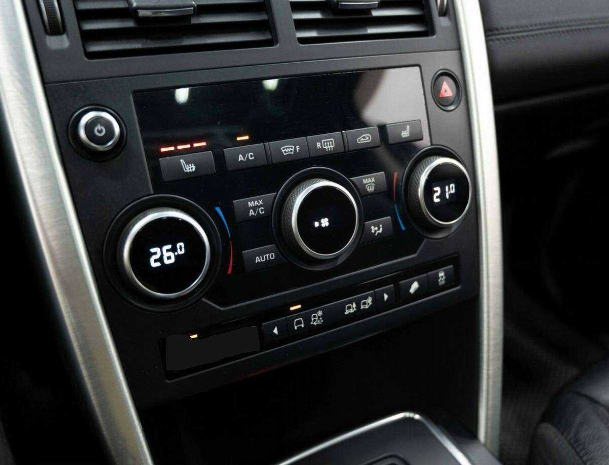 Купить Land Rover Discovery Sport, 2015, 183 000 км, фото №16