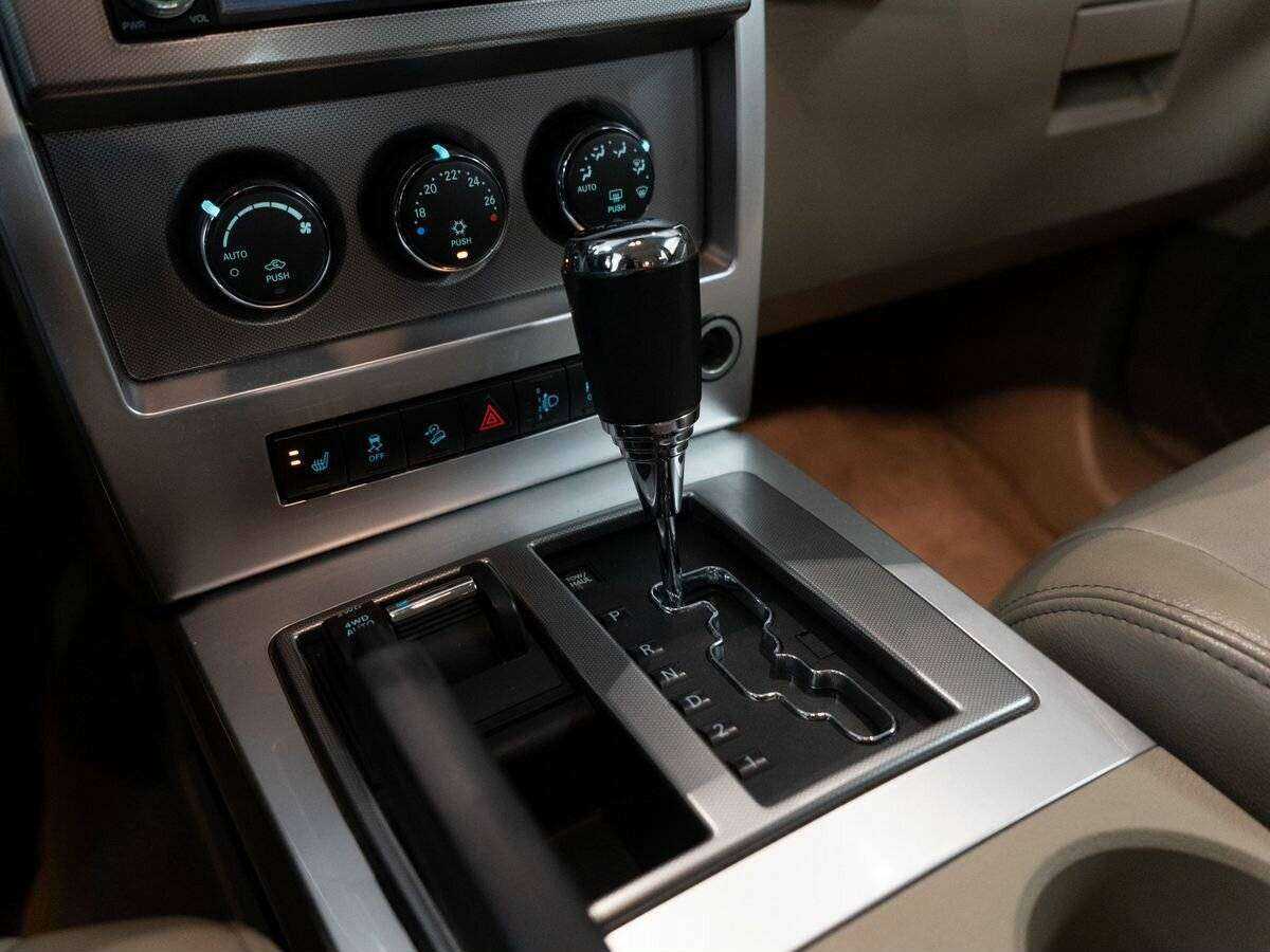 Купить Jeep Cherokee, 2010, 164 000 км, фото №13