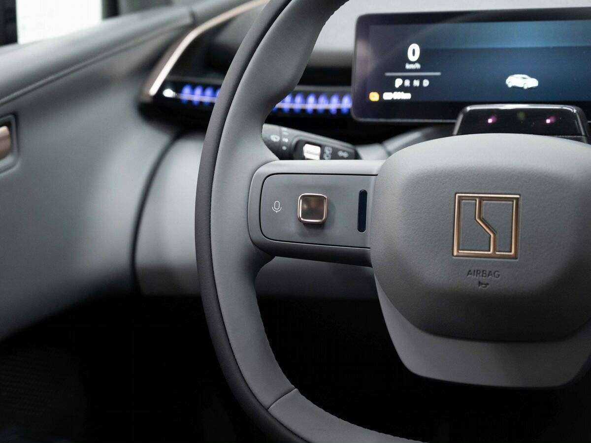 Купить Zeekr X, 2023, 77 км, фото №14