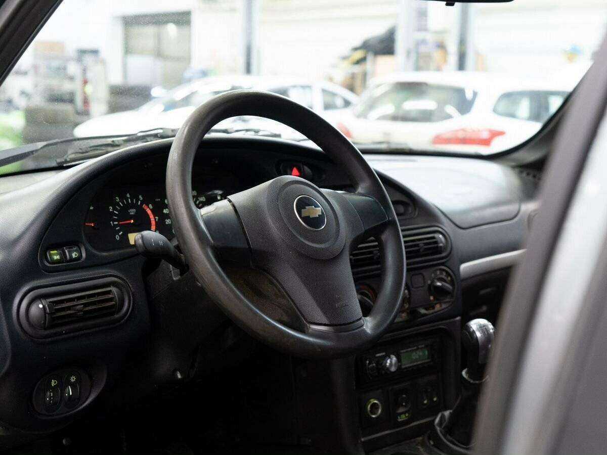 Купить Chevrolet Niva, 2011, 147 000 км, фото №5