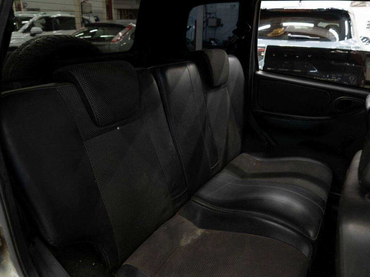 Купить Chevrolet Niva, 2011, 147 000 км, фото №8