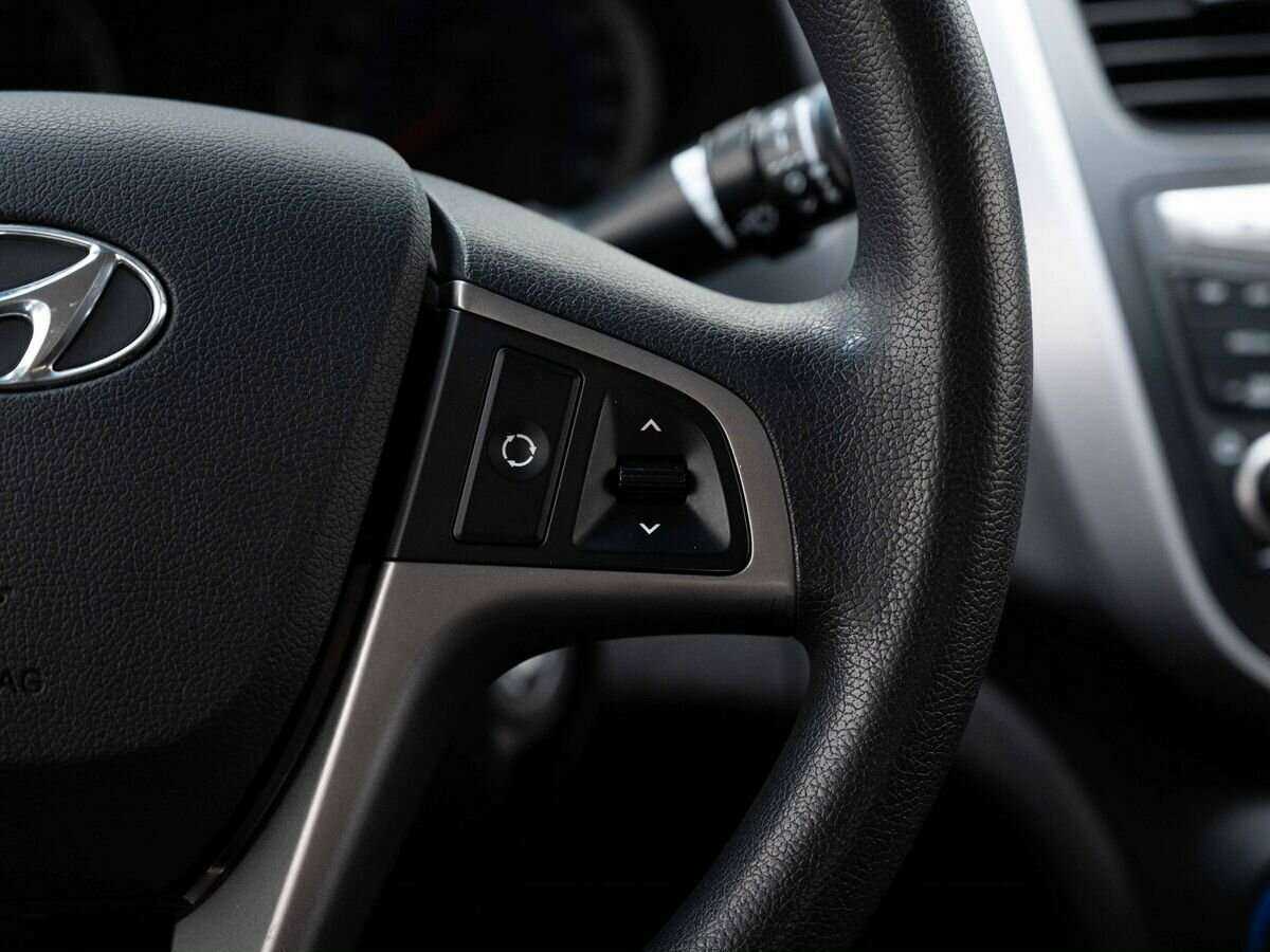 Купить Hyundai Solaris, 2015, 205 000 км, фото №18