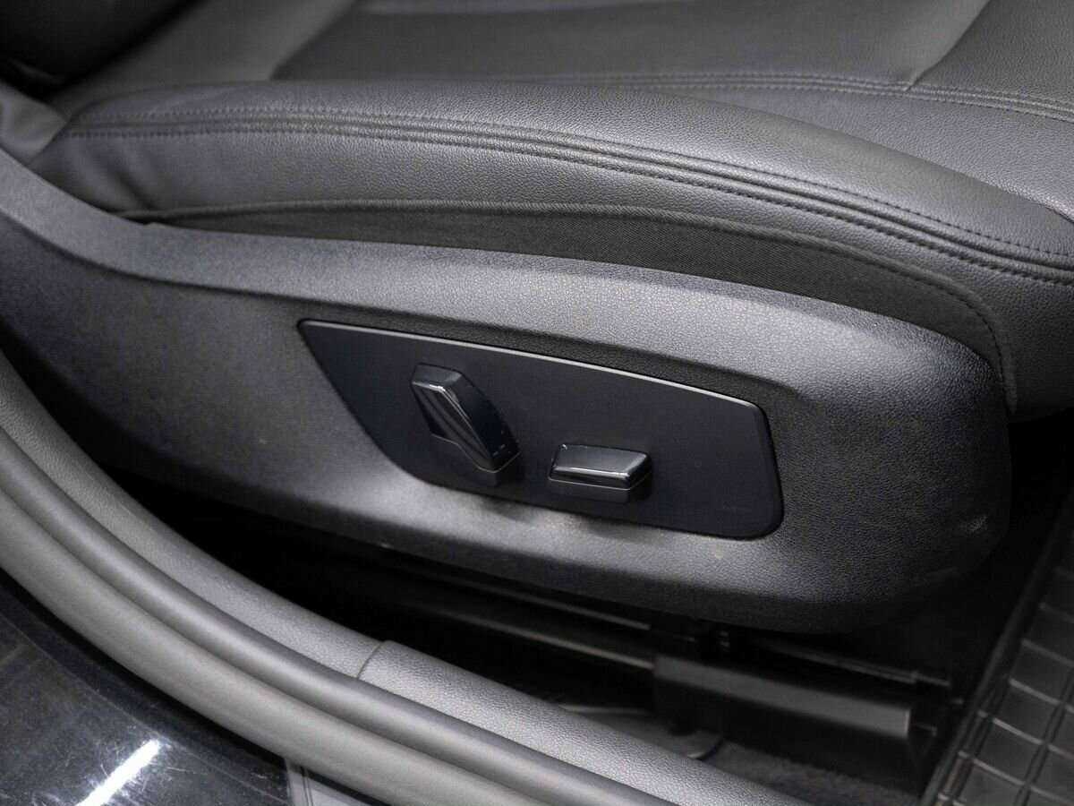 Купить BMW 5 серии 520d xDrive, 2019, 231 000 км, фото №26