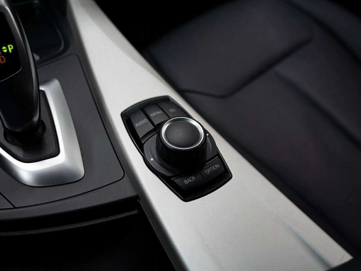 Купить BMW 3 серии 318i, 2016, 168 000 км, фото №18