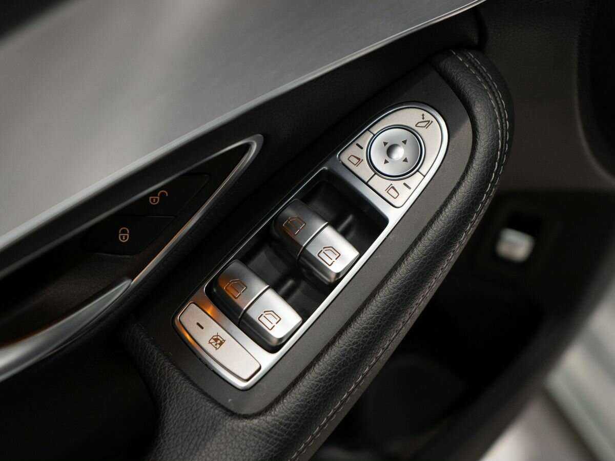 Купить Mercedes-Benz C-Класс 180, 2018, 91 000 км, фото №15