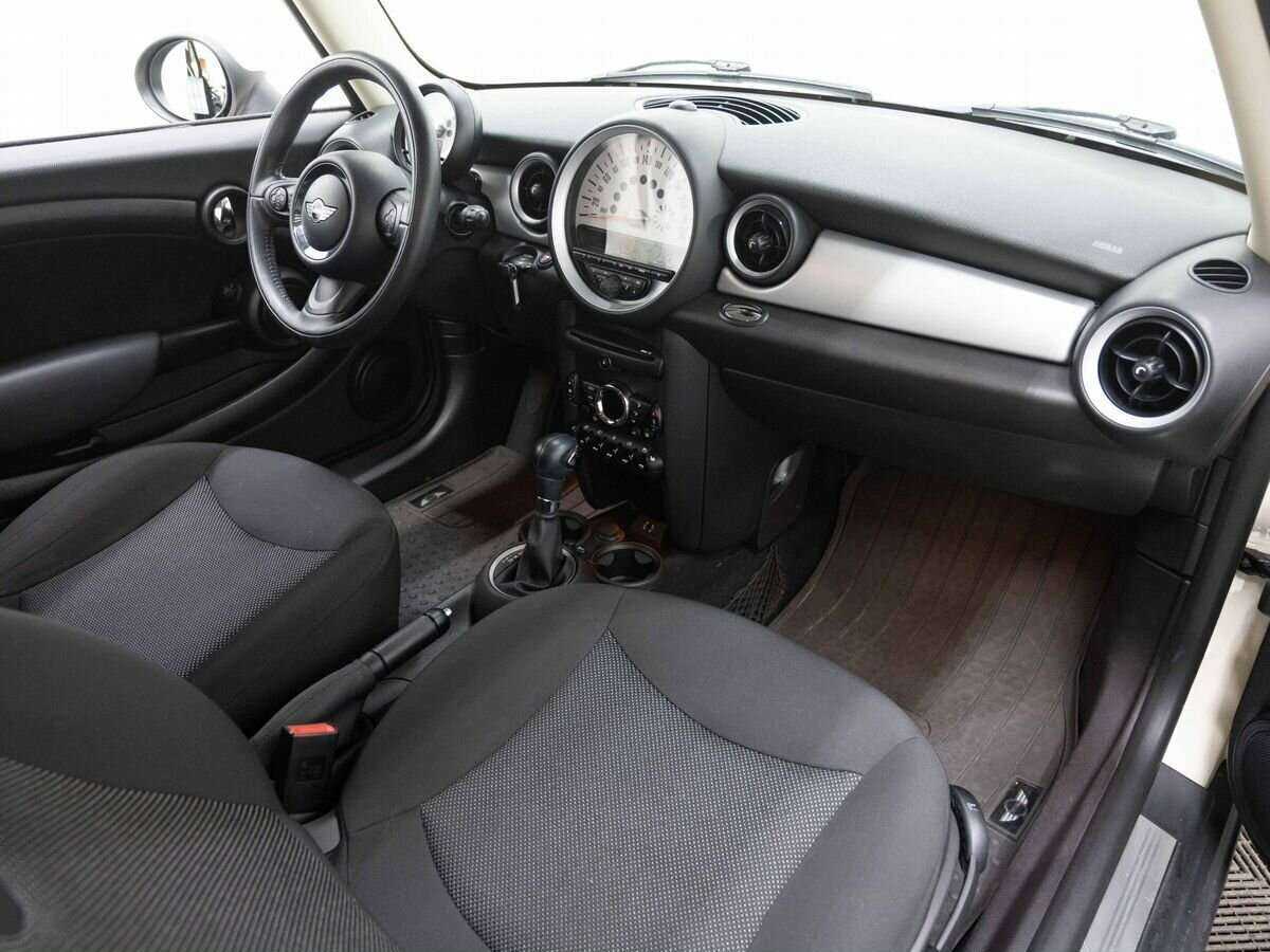 Купить Mini Hatch Cooper, 2013, 138 161 км, фото №10