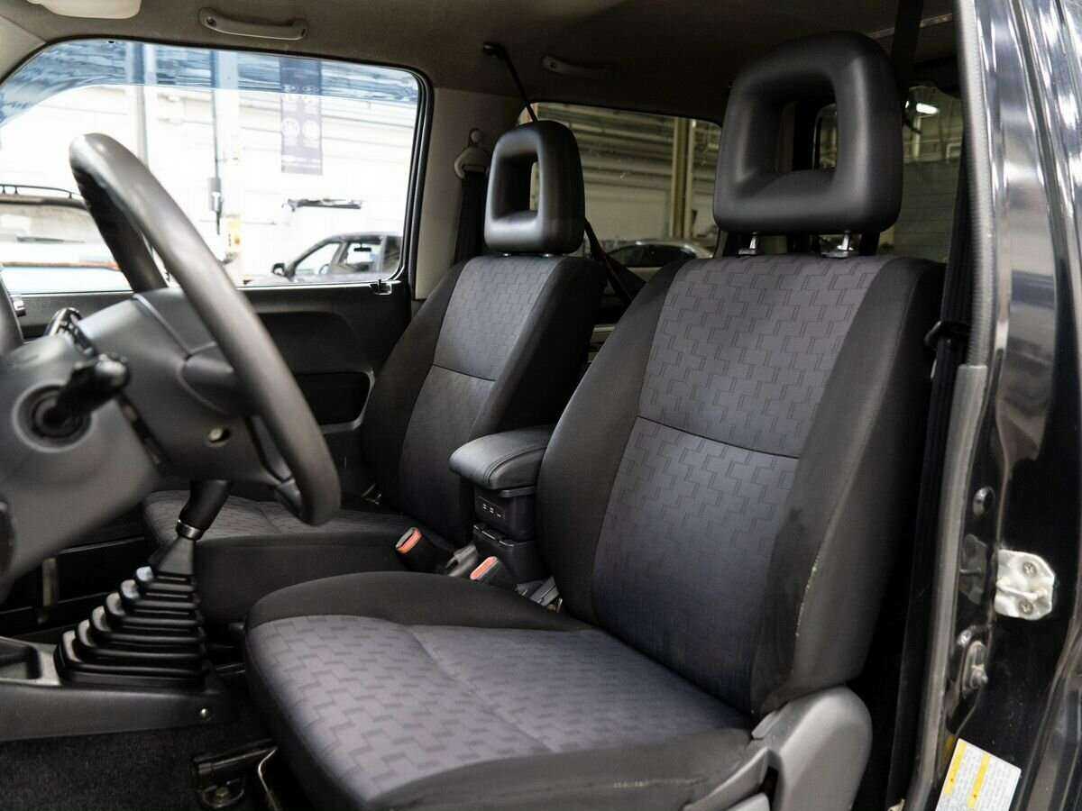 Купить Suzuki Jimny, 2009, 157 804 км, фото №4