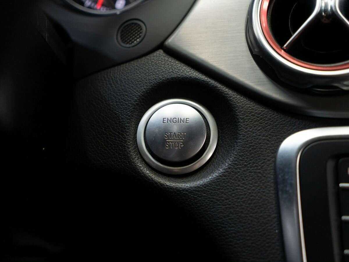 Купить Mercedes-Benz GLA 250, 2017, 60 000 км, фото №13