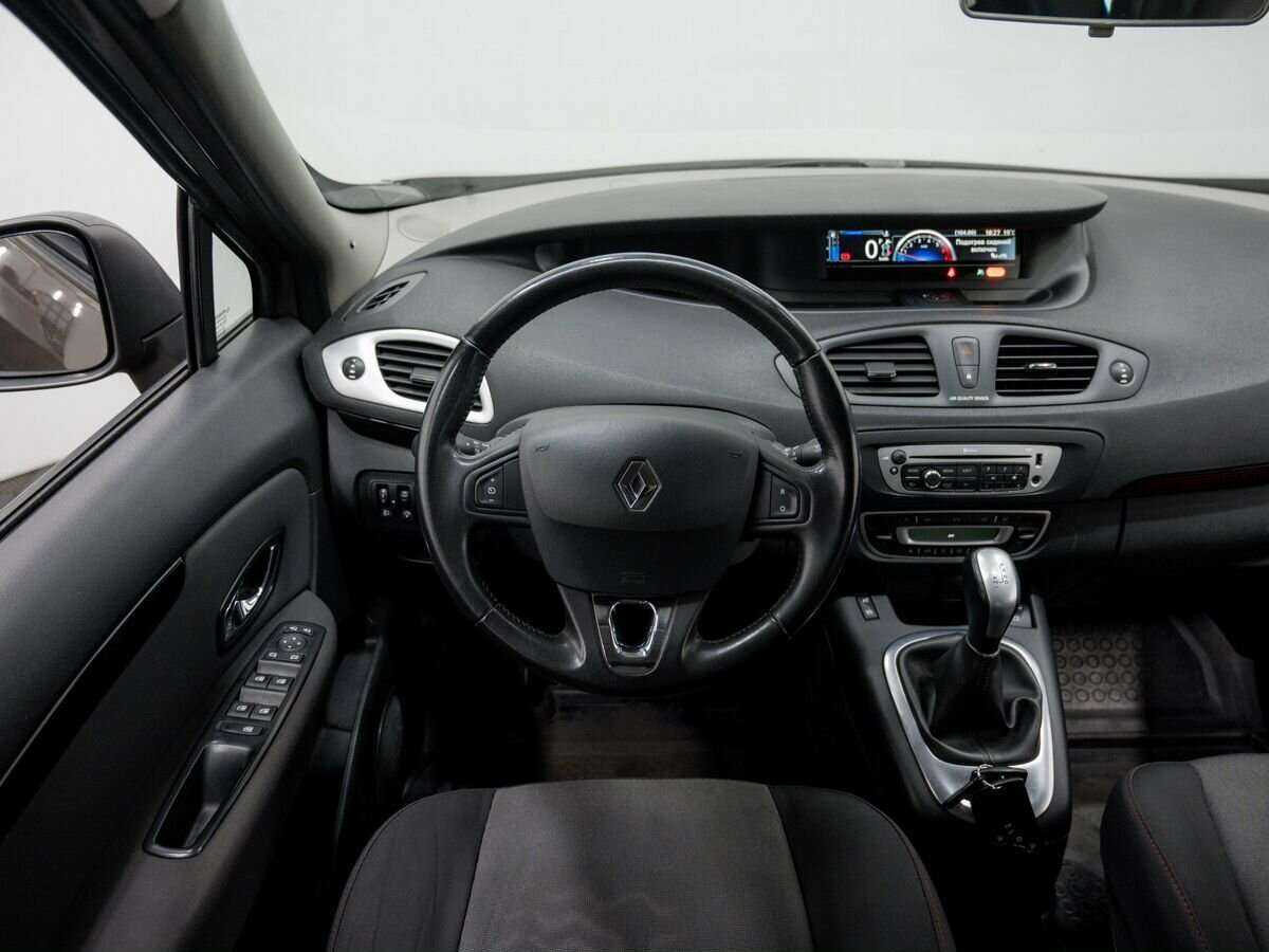 Купить Renault Scenic Grand, 2013, 121 552 км, фото №10
