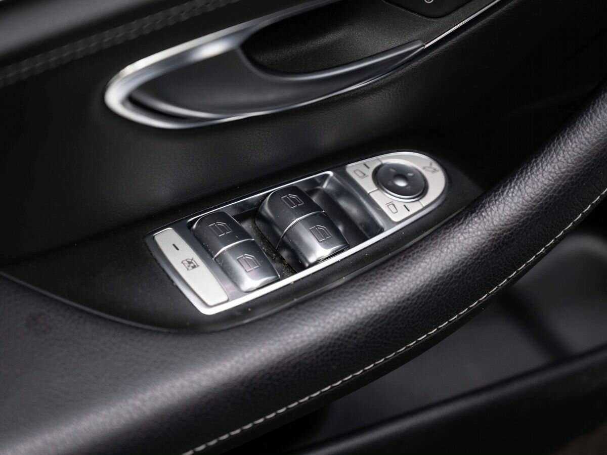 Купить Mercedes-Benz E-Класс 200, 2018, 95 987 км, фото №24