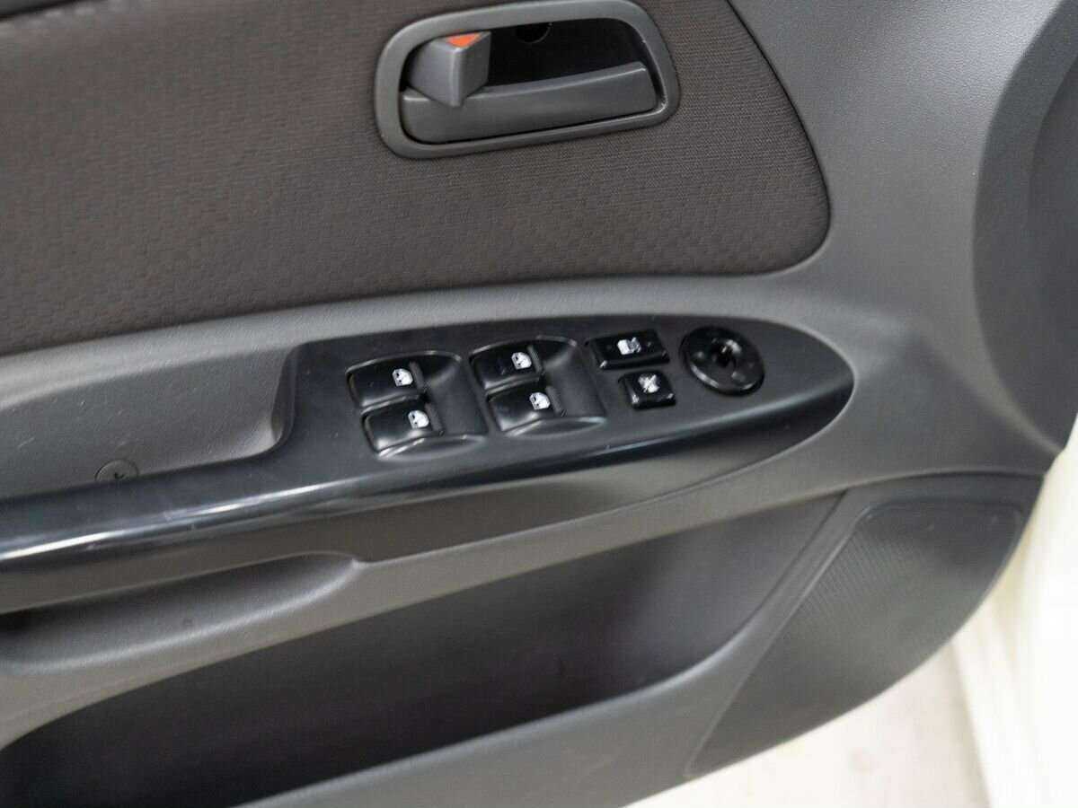 Купить Kia Rio, 2010, 198 000 км, фото №15