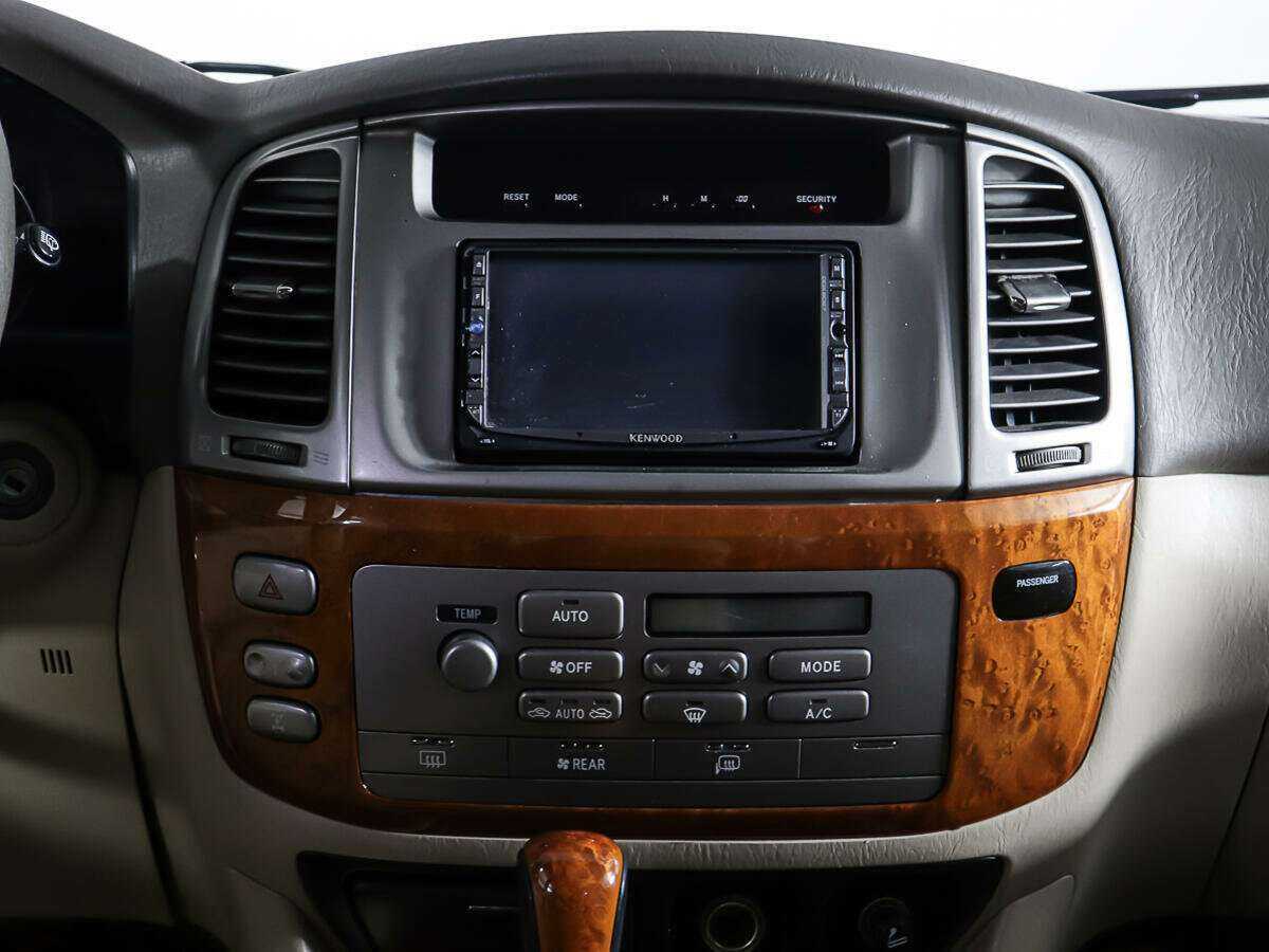 Купить Lexus LX 470, 2005, 306 203 км, фото №14