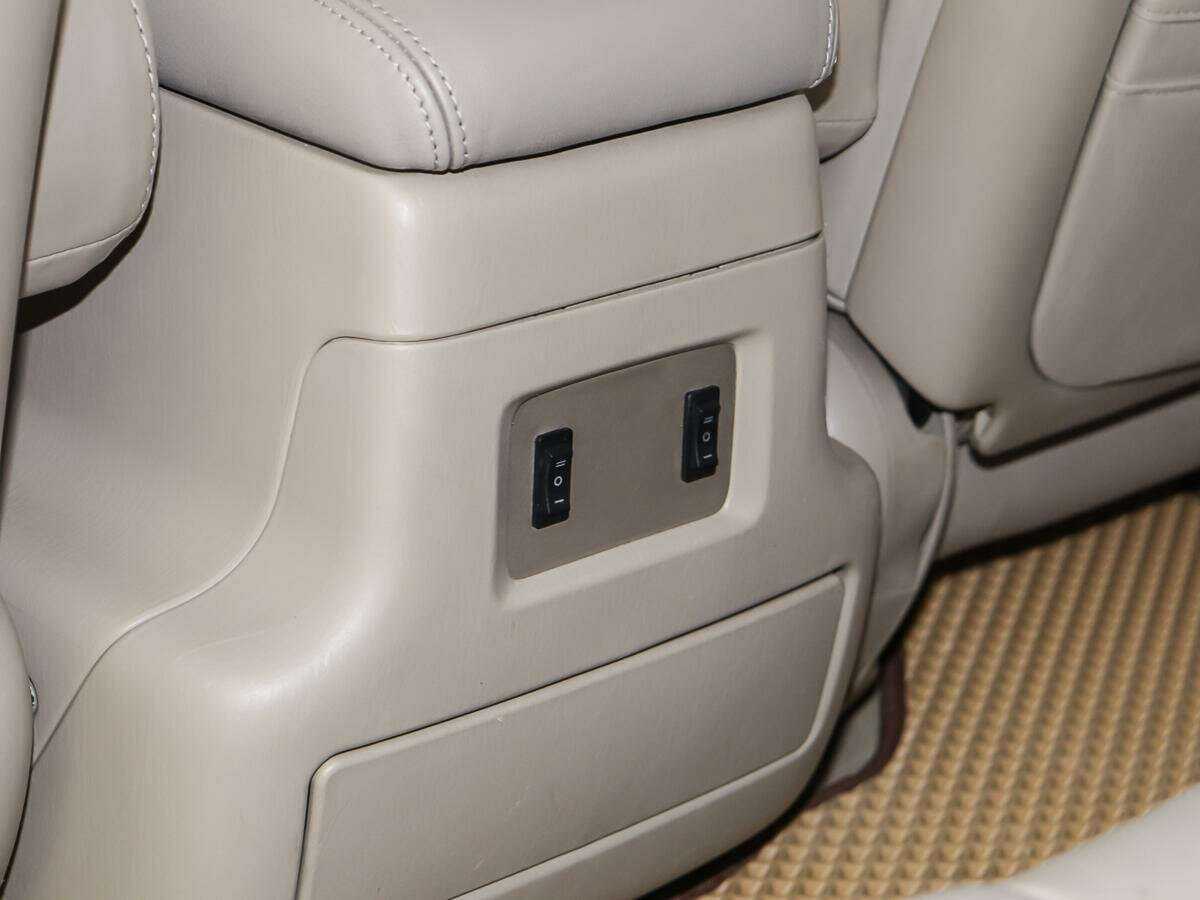 Купить Lexus LX 470, 2005, 306 203 км, фото №26