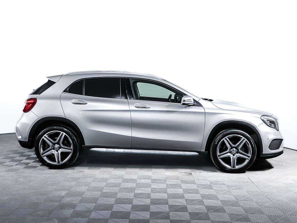 Купить Mercedes-Benz GLA 200, 2015, 112 177 км, фото №4