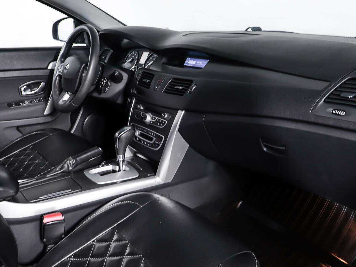 Купить Renault Latitude, 2012, 376 601 км, фото №9