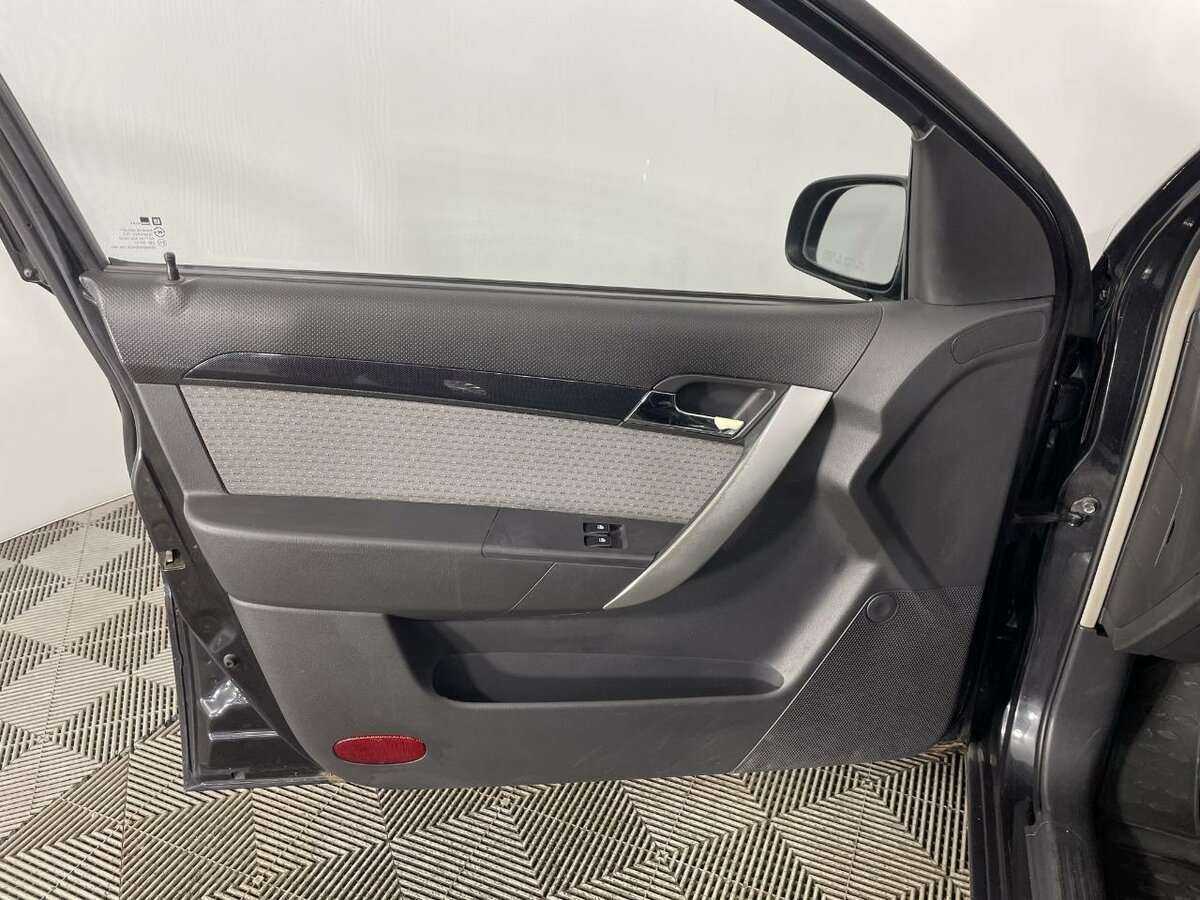 Купить Chevrolet Aveo, 2009, 241 999 км, фото №7