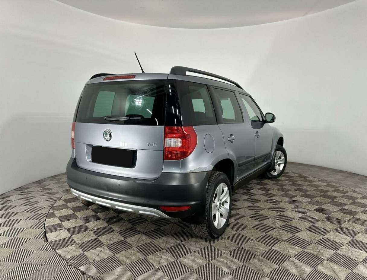 Купить Skoda Yeti, 2012, 122 993 км, фото №6