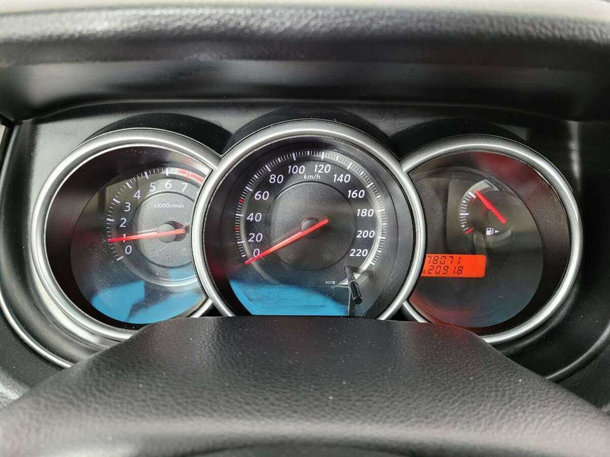 Купить Nissan Tiida, 2013, 77 000 км, фото №11