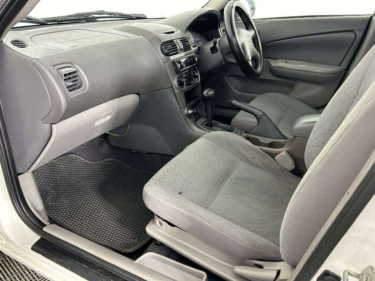 Купить Nissan Sunny, 2004, 344 211 км, фото №14