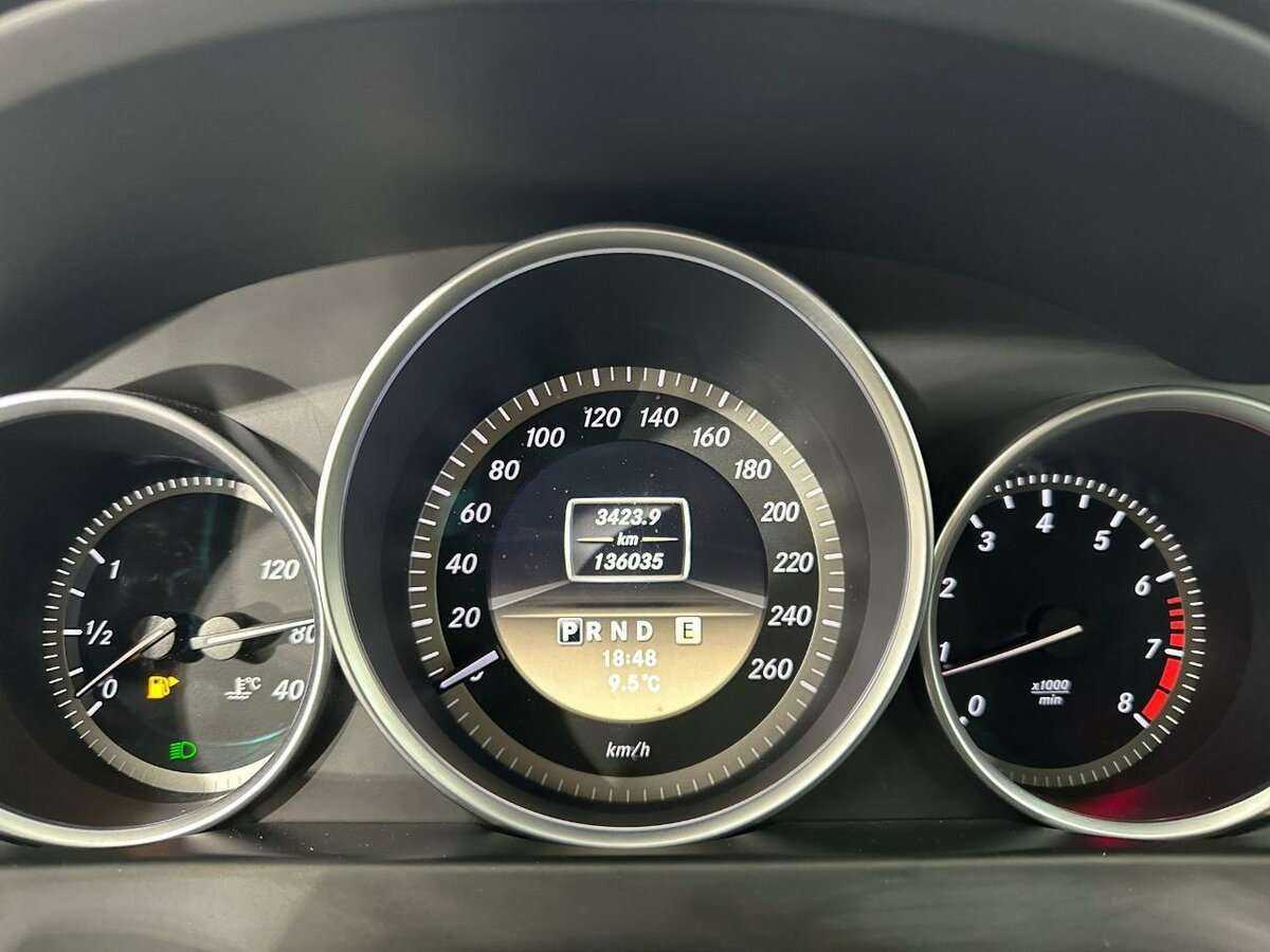 Купить Mercedes-Benz C-Класс 180 BlueEFFICIENCY, 2011, 135 600 км, фото №11