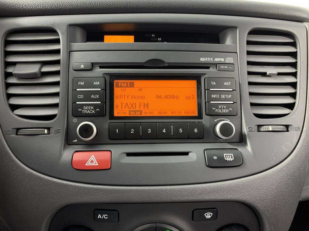 Купить Kia Rio, 2009, 160 233 км, фото №13