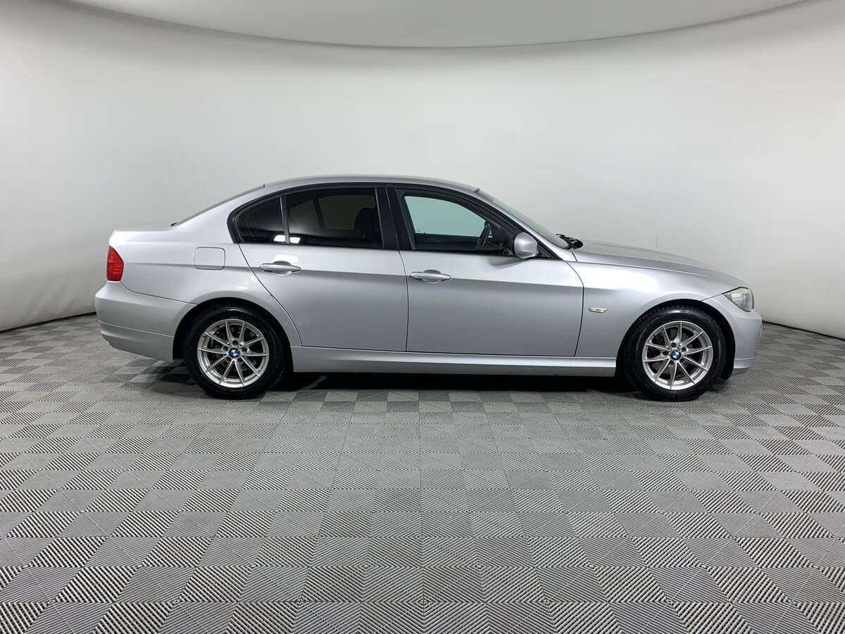 Купить BMW 3 серии 318i, 2011, 217 000 км, фото №4