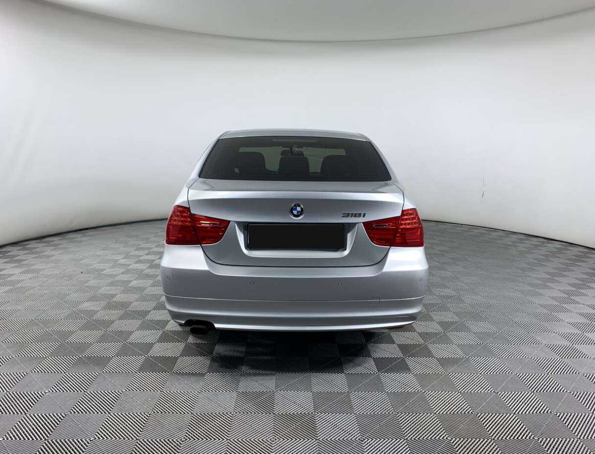 Купить BMW 3 серии 318i, 2011, 217 000 км, фото №6