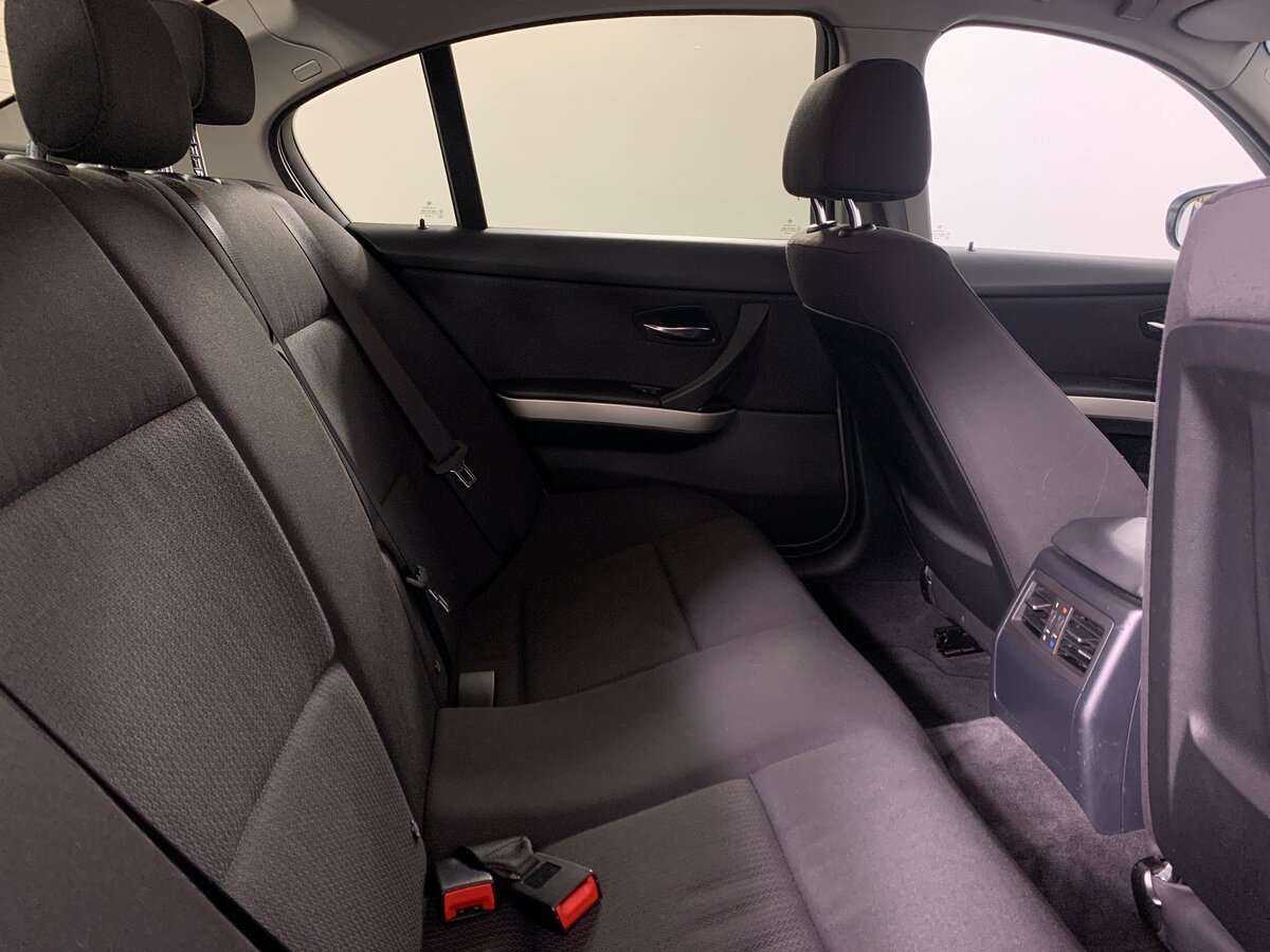 Купить BMW 3 серии 318i, 2011, 217 000 км, фото №18