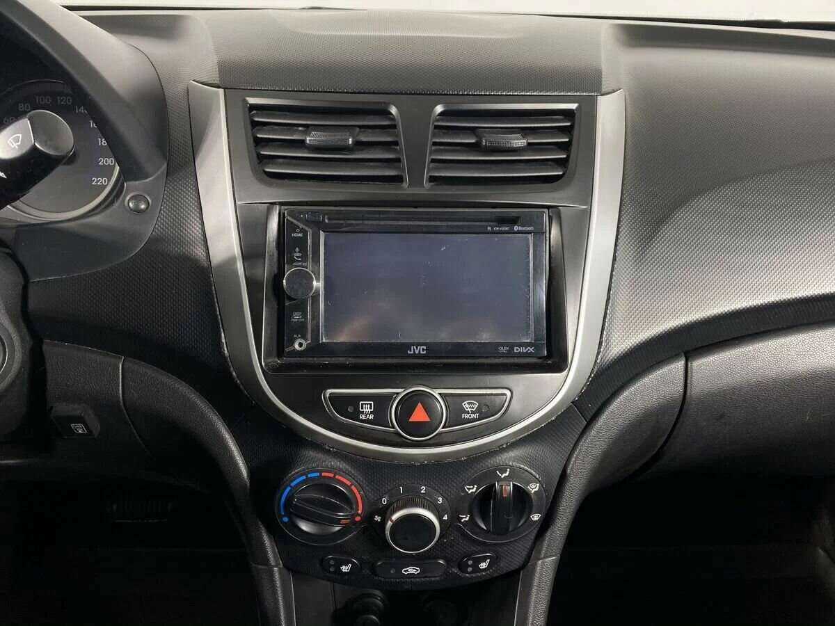 Купить Hyundai Solaris, 2011, 162 000 км, фото №13