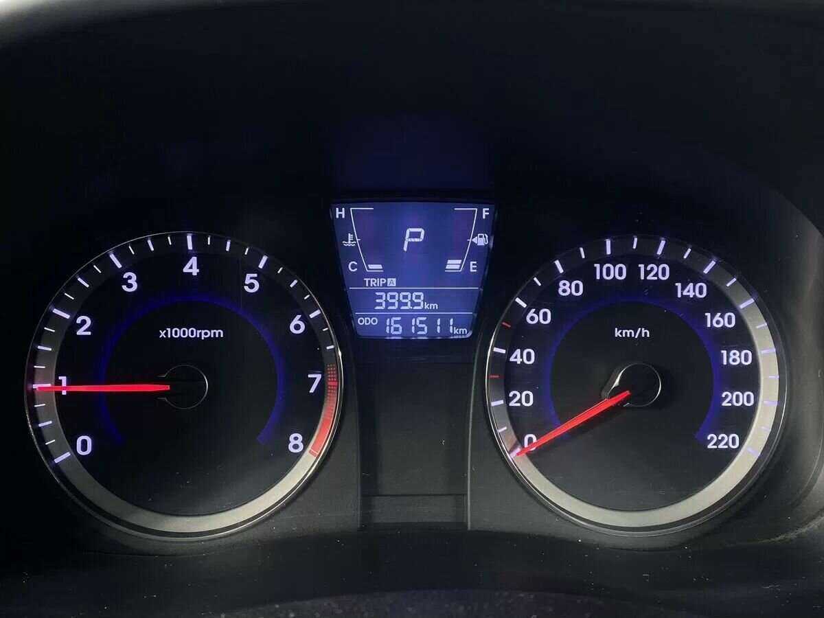 Купить Hyundai Solaris, 2011, 162 000 км, фото №15