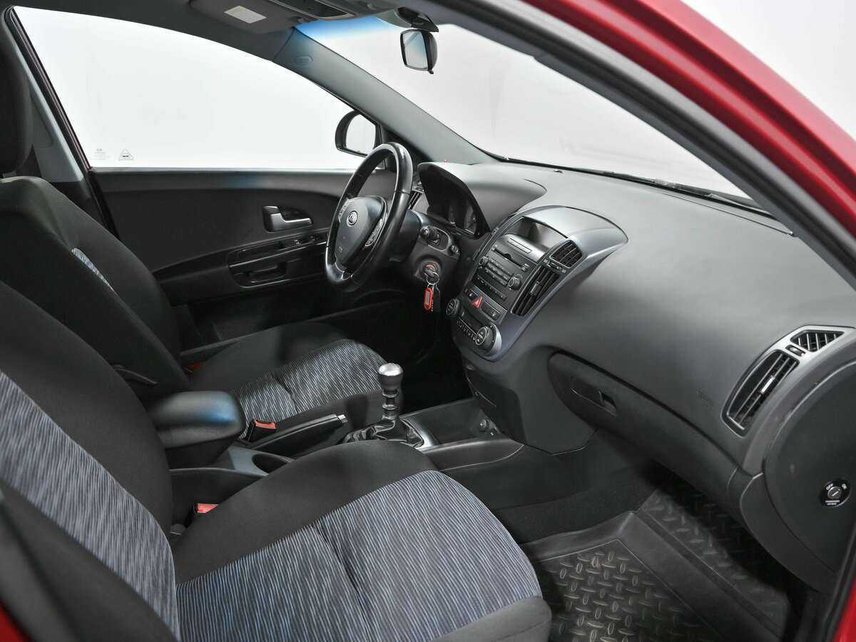 Купить Kia Ceed, 2009, 231 981 км, фото №6