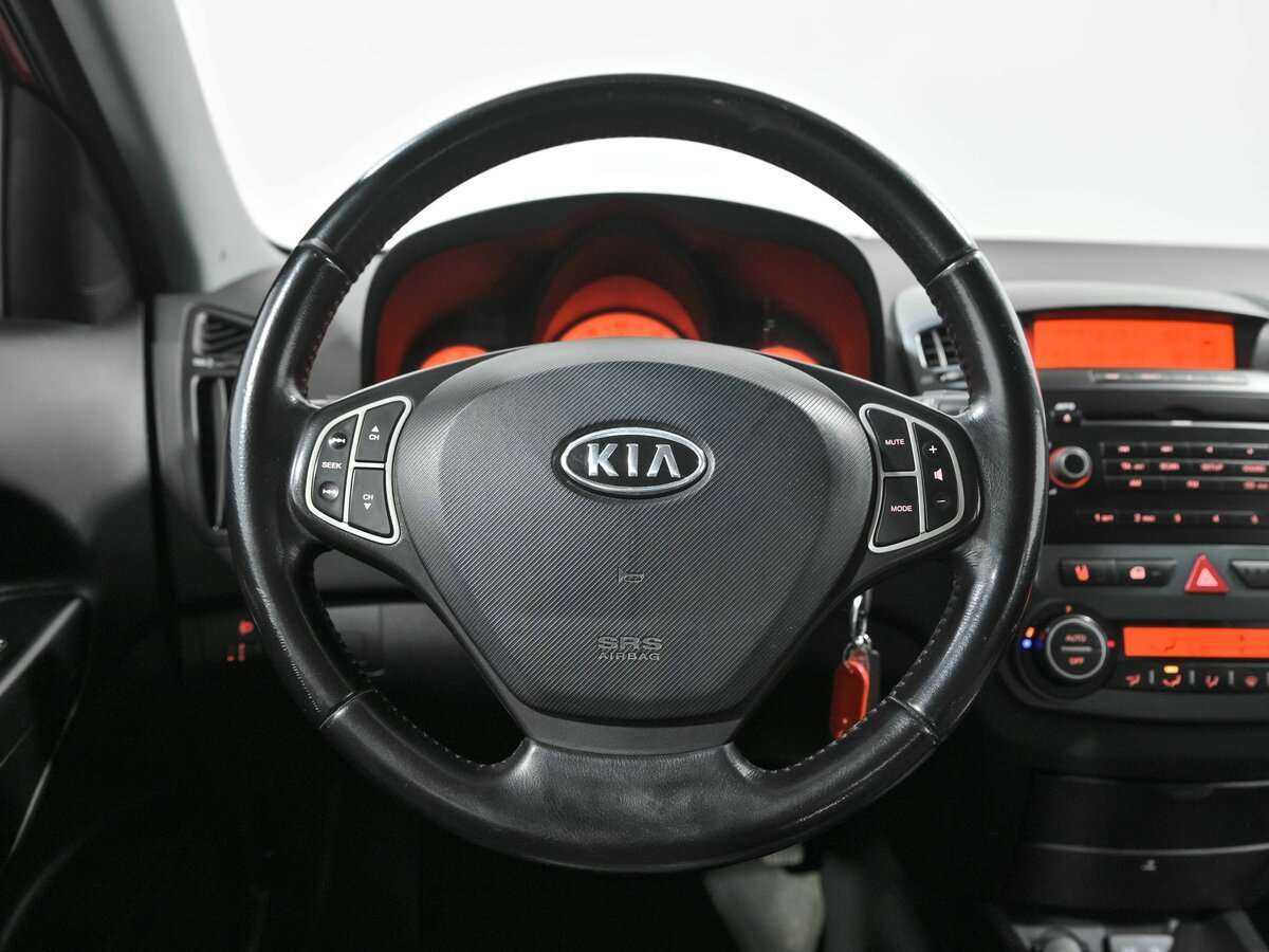 Купить Kia Ceed, 2009, 231 981 км, фото №8