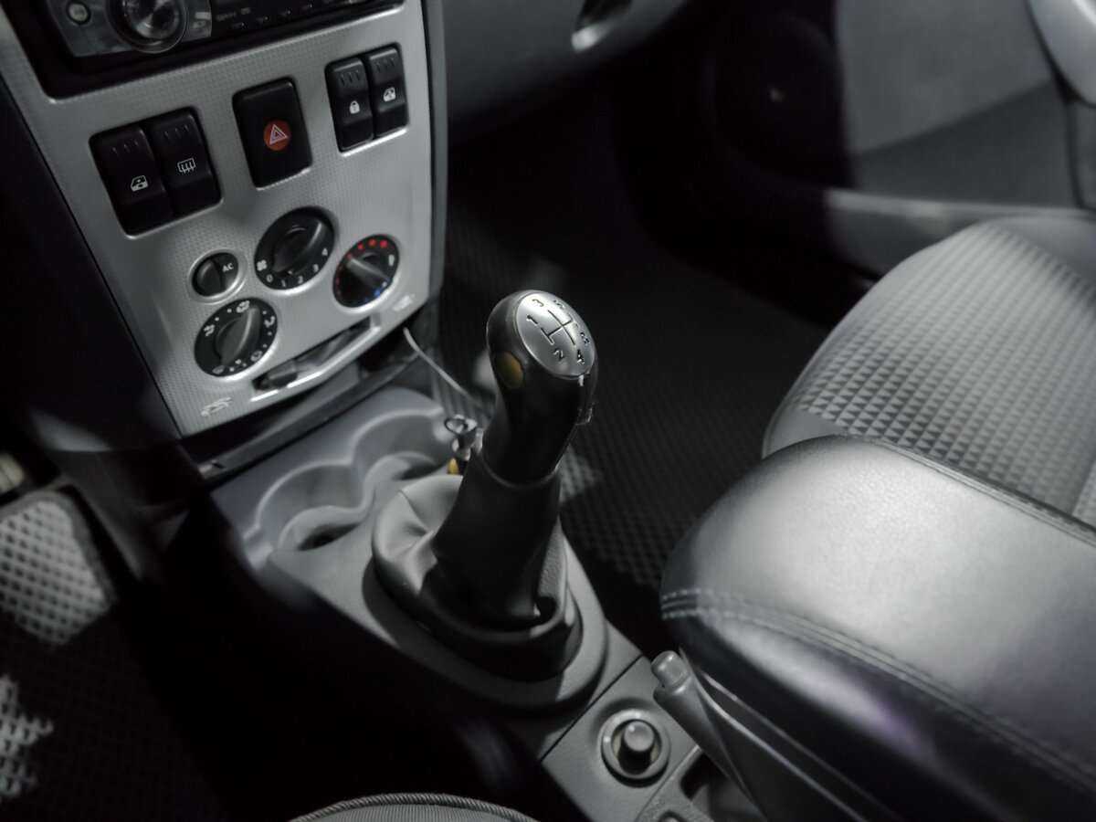 Купить Renault Logan, 2009, 100 998 км, фото №10