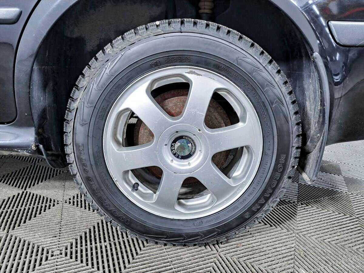 Купить Skoda Octavia, 2008, 238 875 км, фото №14