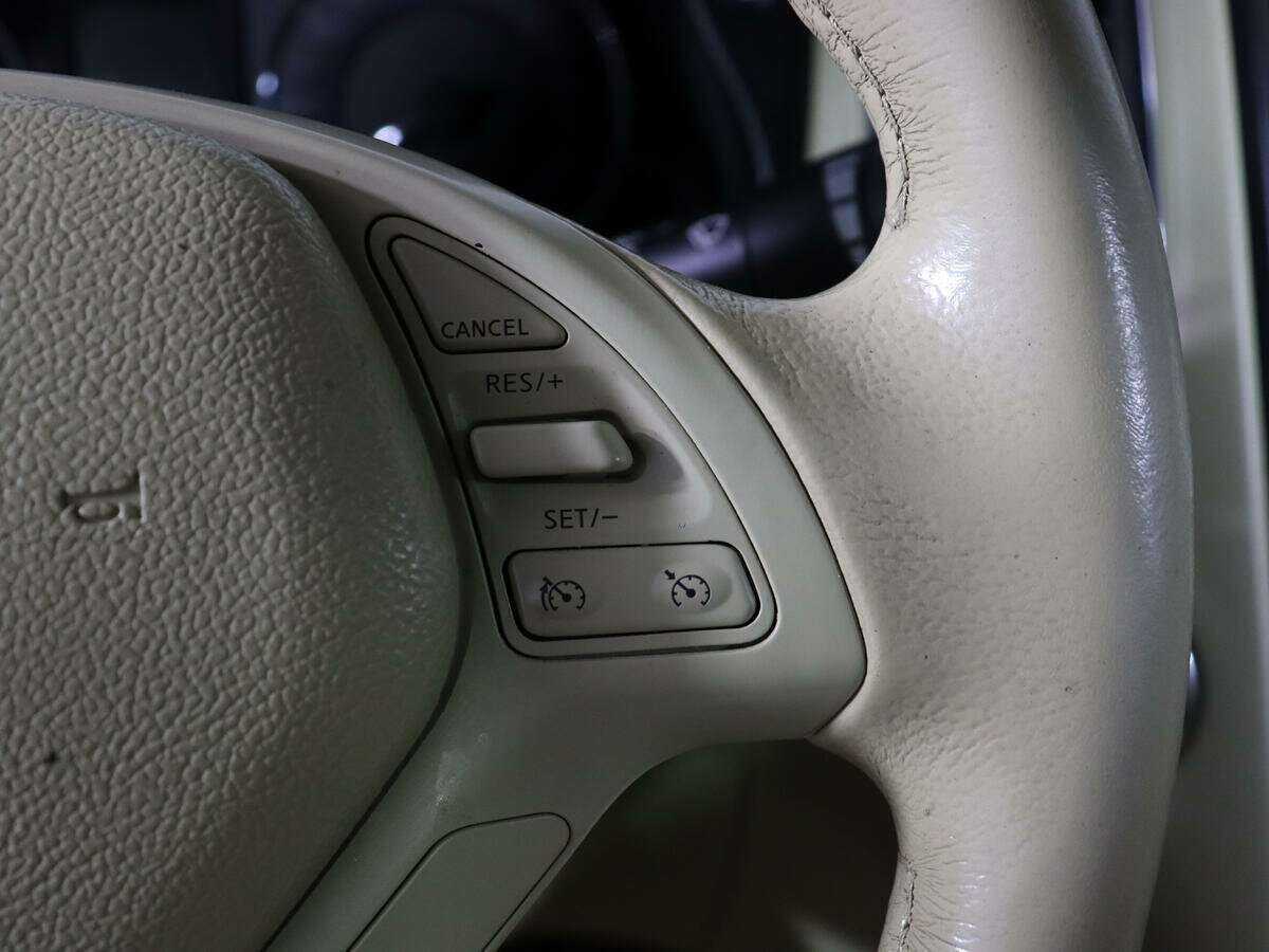 Купить Infiniti EX25, 2013, 129 706 км, фото №23