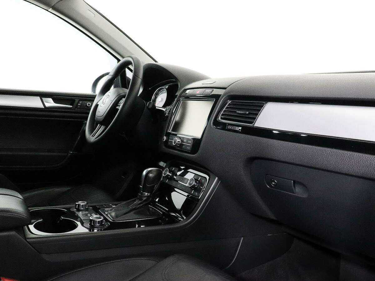 Купить Volkswagen Touareg, 2010, 184 347 км, фото №6