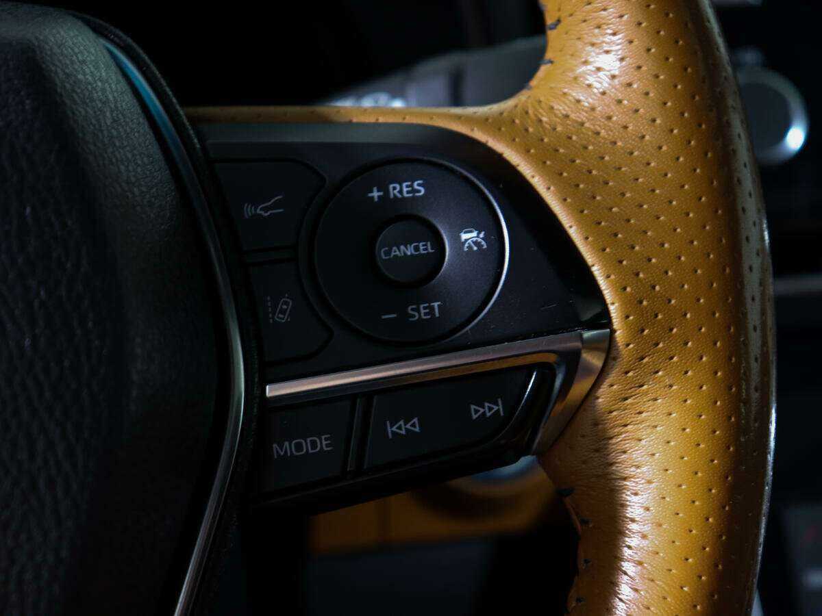 Купить Toyota Avalon, 2018, 60 000 км, фото №23