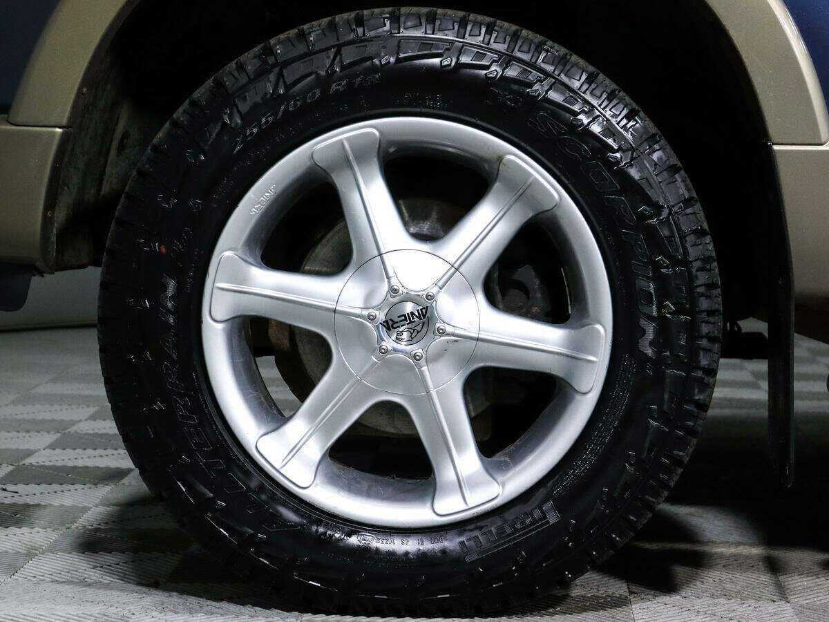 Купить Ford Explorer, 2002, 330 951 км, фото №19