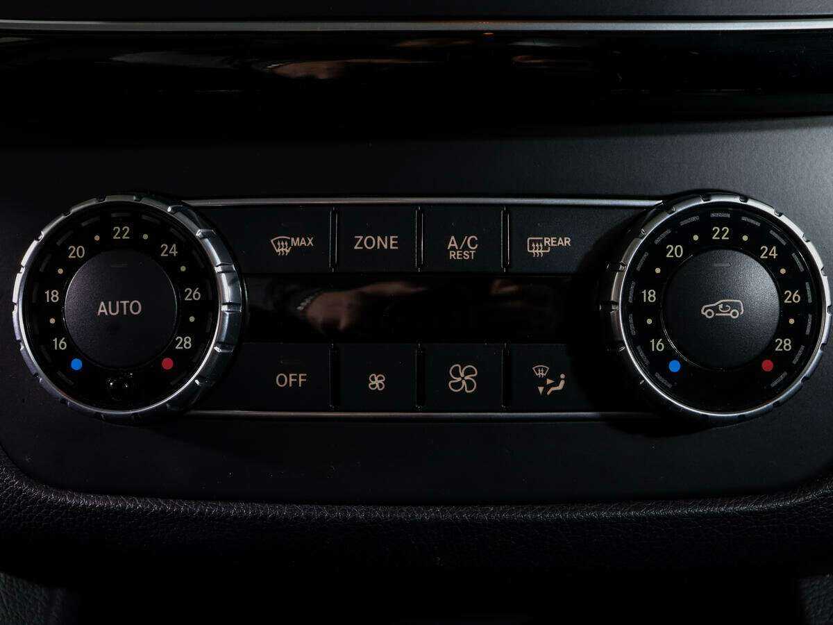 Купить Mercedes-Benz GLE 300, 2016, 48 094 км, фото №26