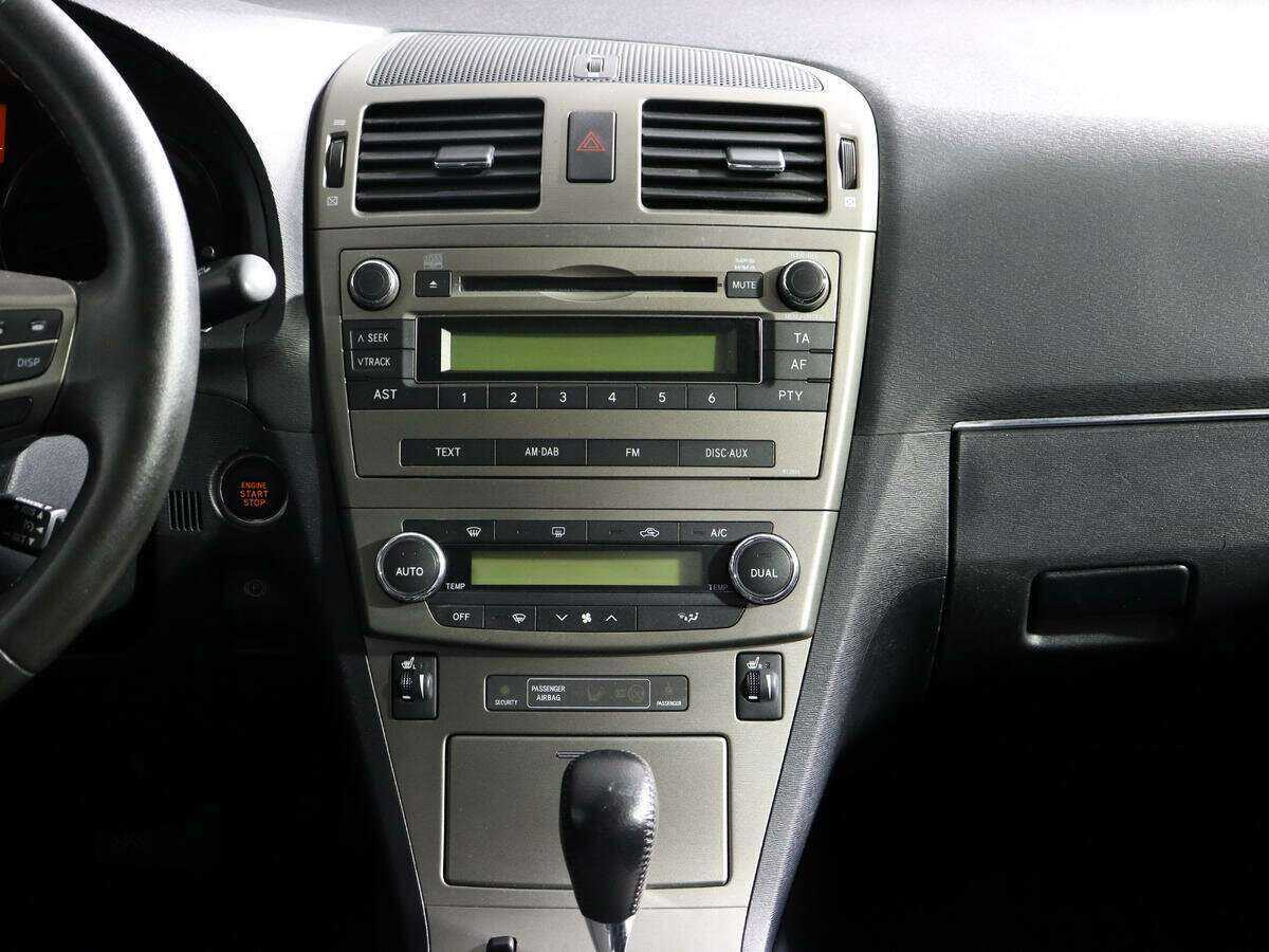 Купить Toyota Avensis, 2011, 126 000 км, фото №9