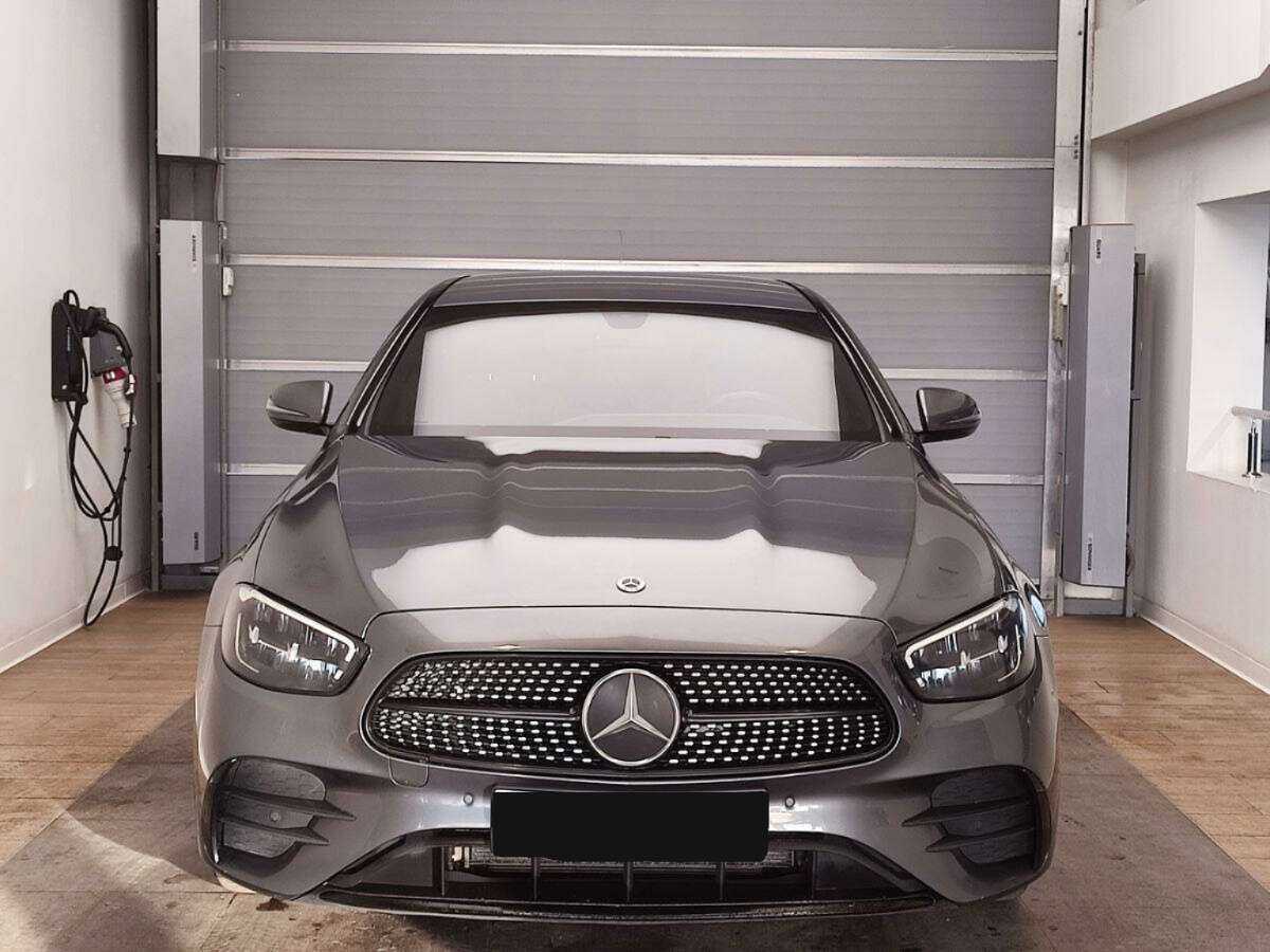 Mercedes-Benz E-Класс