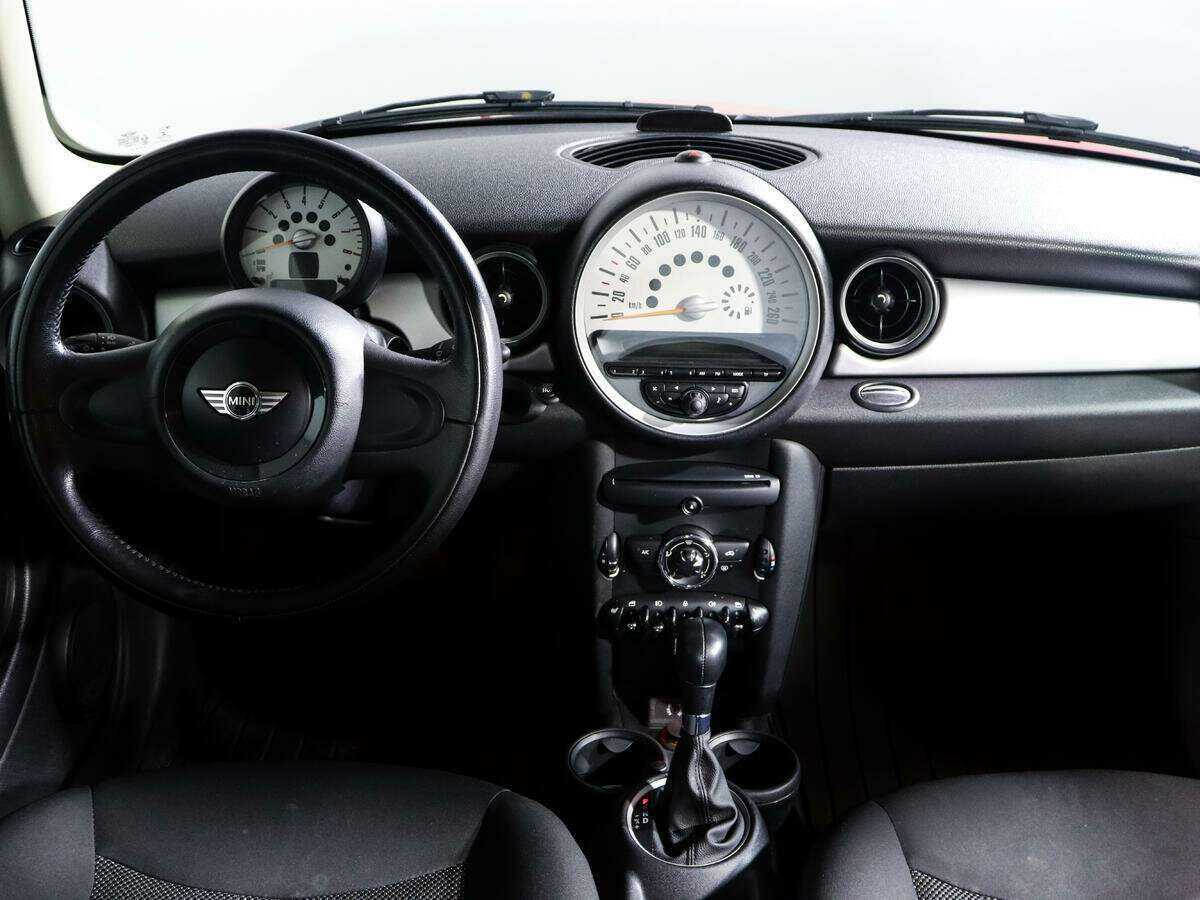 Купить Mini Hatch One, 2012, 110 642 км, фото №10