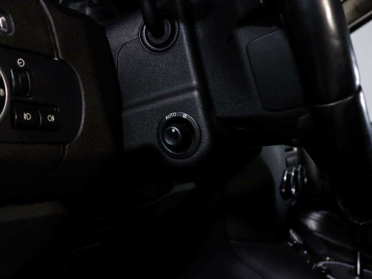 Купить Land Rover Discovery, 2010, 344 958 км, фото №17