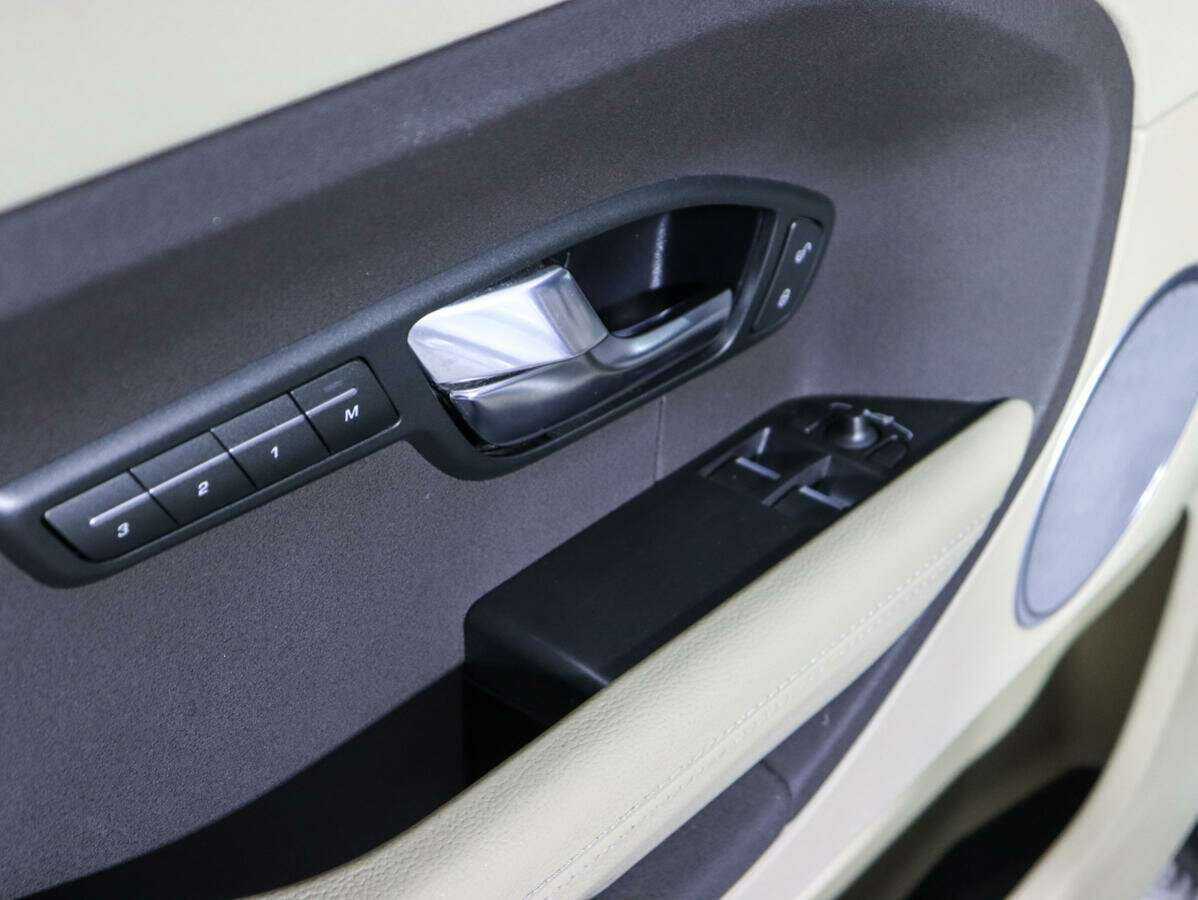 Купить Land Rover Range Rover Evoque 6-speed, 2012, 162 058 км, фото №19