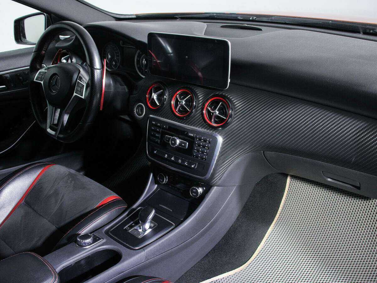 Купить Mercedes-Benz A-Класс AMG 45 AMG, 2015, 157 281 км, фото №7