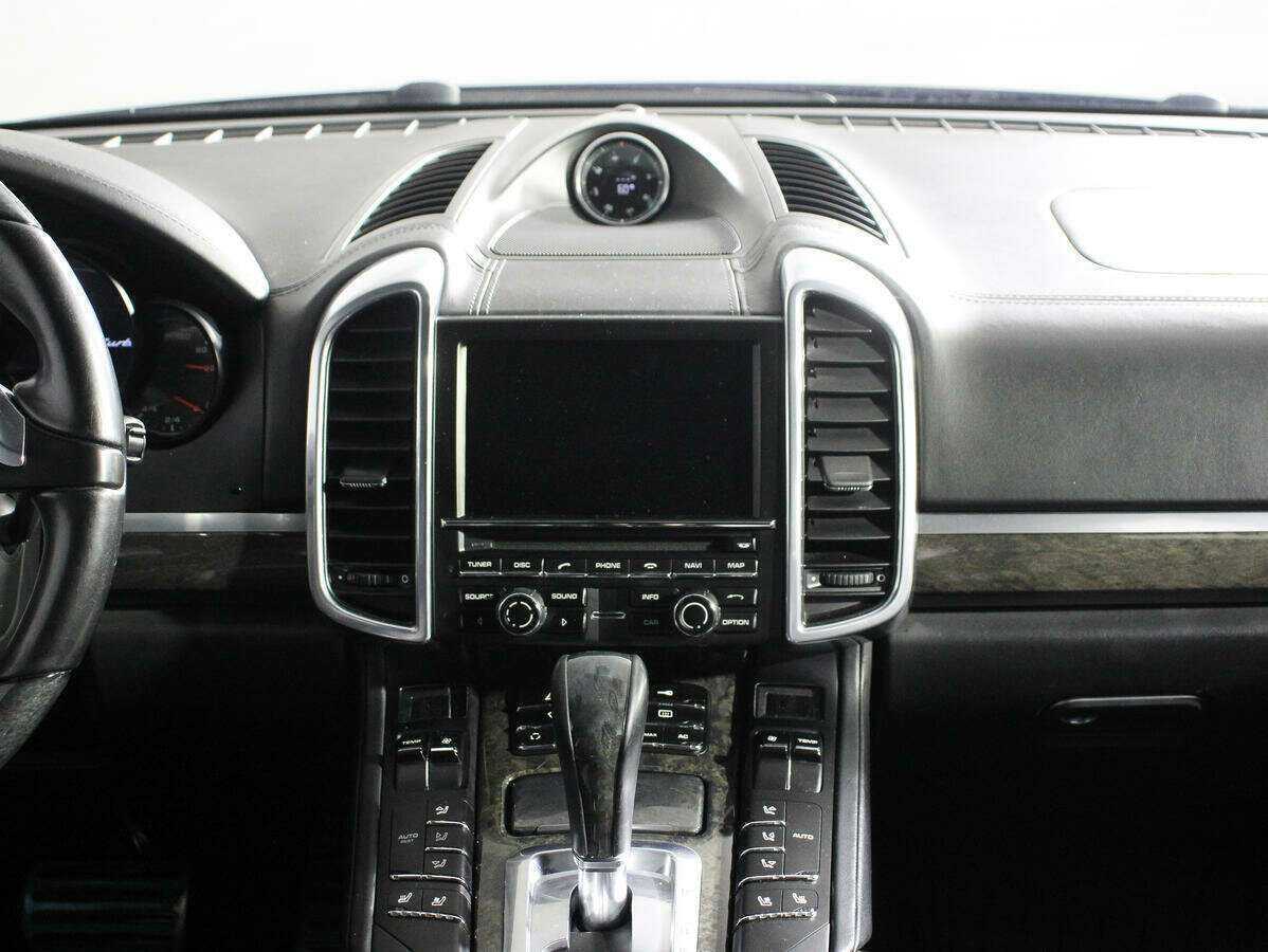 Купить Porsche Cayenne Turbo, 2010, 200 357 км, фото №13